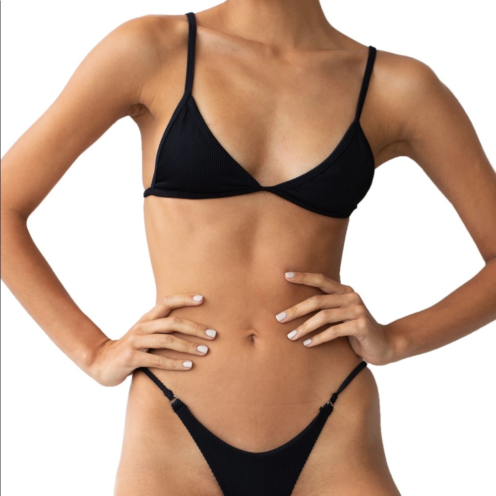 Oneone Swimwear Alli Top & Bottom Bikini - XS Smal